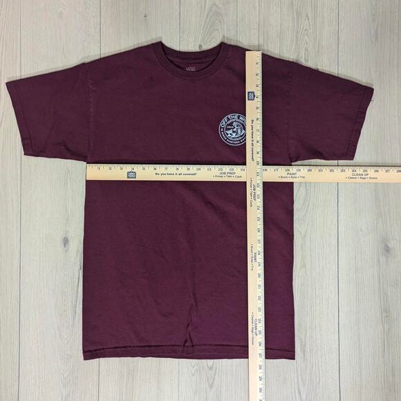 Vans Maroon size medium with baby blue fish graphic print men's t shirt - Picture 4 of 6